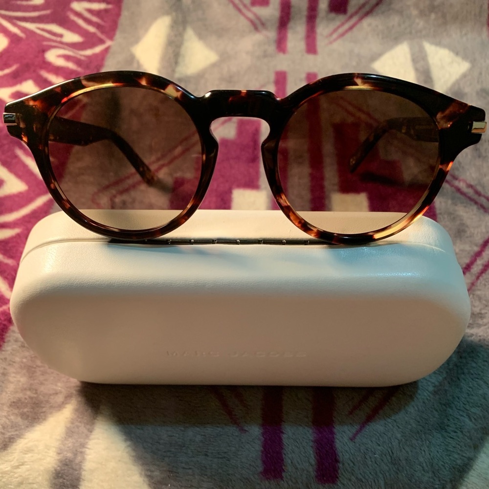 Marc Jacobs sunglasses
